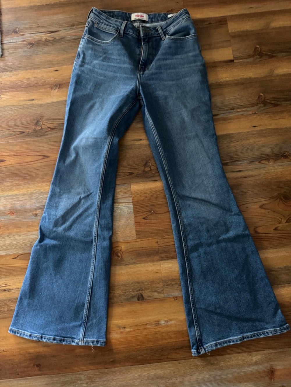 WOMEN'S FIERCE FLARE EMBROIDERED JEAN Size 4/27 - Picture 7 of 10